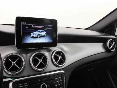 Mercedes-Benz Clase GLA GLA 200 D AUT.