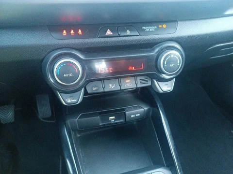 Kia Stonic 1.0 T-GDi 88kW (120CV) MHEV iMT Drive