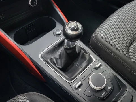 Audi Q2 Sport 30 TFSI 85kW (116CV)