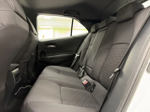 Toyota Corolla 1.8 125 Hibrido Active Tech E-CVT 90 kW (122 CV)