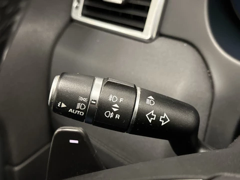 Land Rover Discovery Sport 2.0L TD4 HSE 4x4 132 kW (180 CV)