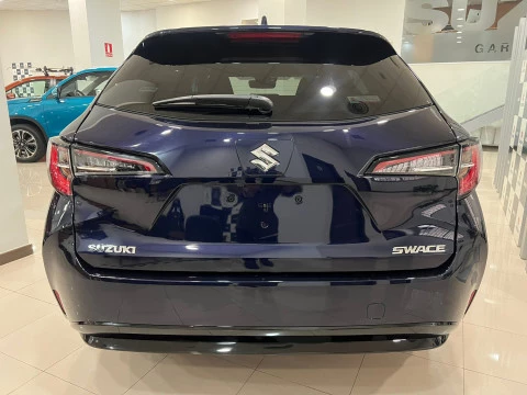 Suzuki Swace 1.8 GLE Hybrid