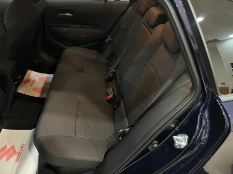 Suzuki Swace 1.8 GLE Hybrid