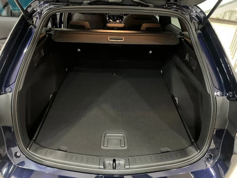 Suzuki Swace 1.8 GLE Hybrid