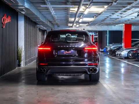 Porsche Cayenne S E-hybrid