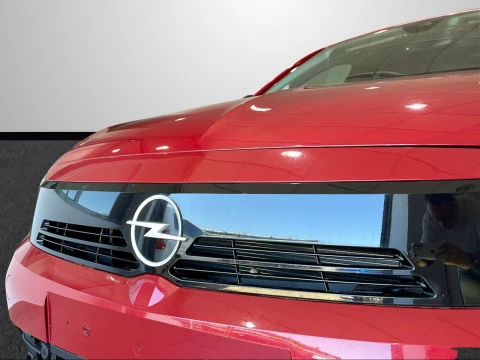 Opel Corsa 1.2T XHL Hybrid 81kW Edition eDCT