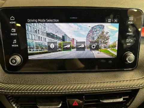 Skoda Octavia 1.5 TSI 110KW DSG MONTE CARLO 150 5P