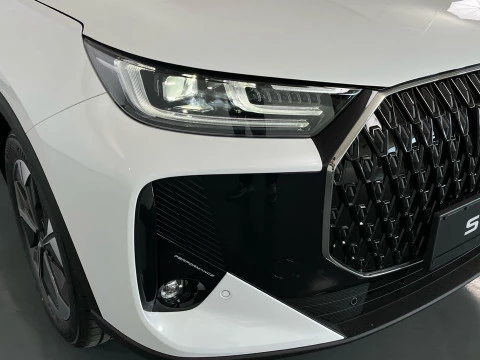 EBRO S700 1.6 TGDI Luxury 7 DCT