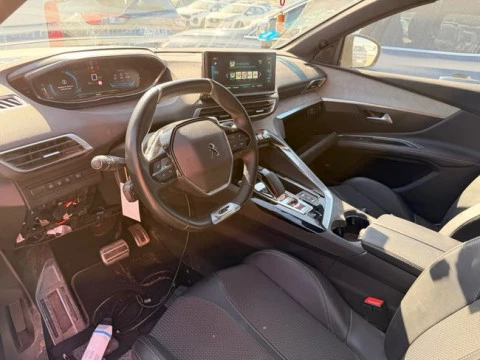 Peugeot 3008 Hybrid 300 e-EAT8 GT