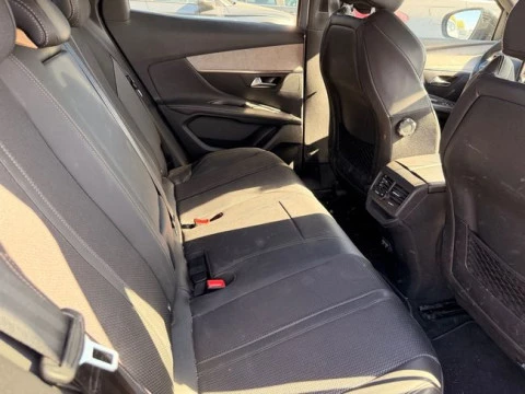 Peugeot 3008 Hybrid 300 e-EAT8 GT