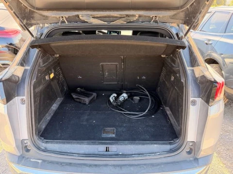 Peugeot 3008 Hybrid 300 e-EAT8 GT