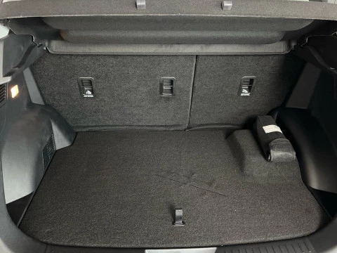 EBRO S400 1.5 DHE HEV Excellence CVT