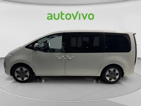 Hyundai Staria 2.2 CRDI Tecno 9S
