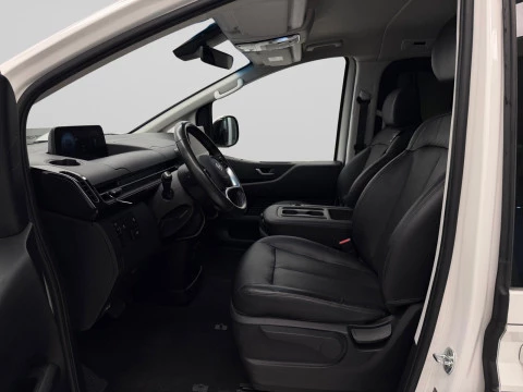 Hyundai Staria 2.2 CRDI Tecno 9S