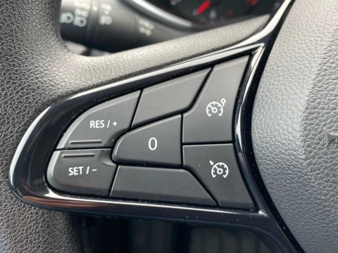 Renault Clio Business Blue dCi 63 kW (85CV)