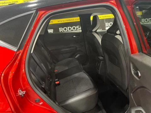 Renault Captur techno Fast Track E-Tech híbrido 105 kW