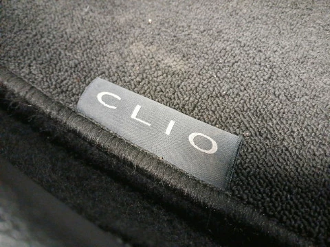 Renault Clio Techno full hybrid E-Tech 145 (103Kw)