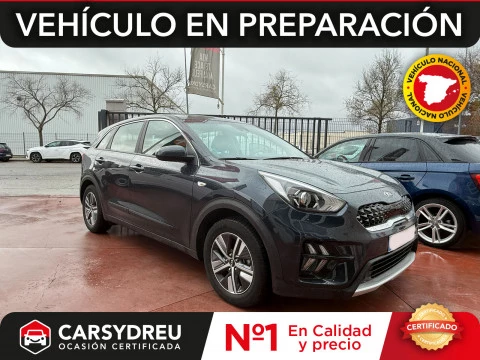 Kia Niro 1.6 GDi HEV 104kW (141CV) Concept
