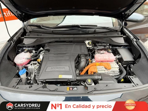 Kia Niro 1.6 GDi HEV 104kW (141CV) Concept