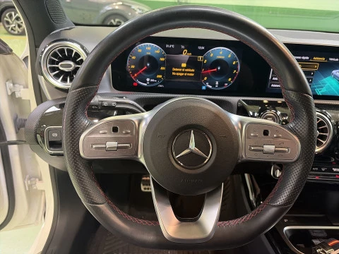 Mercedes-Benz Clase A 200 120 kW (163 CV)