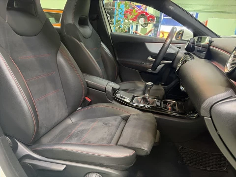Mercedes-Benz Clase A 200 120 kW (163 CV)