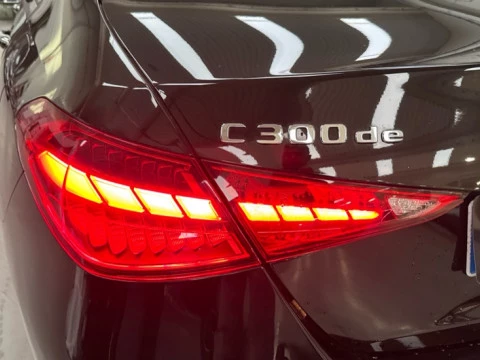 Mercedes-Benz Clase C  300 de
