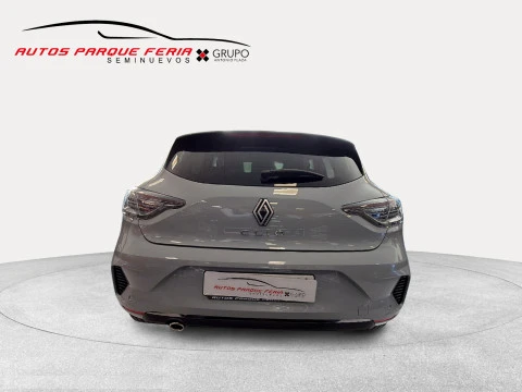 Renault Clio Techno TCe 90 (67kw)