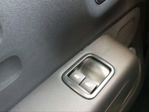 Citroën C3 PureTech 83 Plus 61 kW (83 CV)