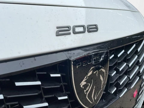 Peugeot 208 GT HYBRID 145 eDCS6