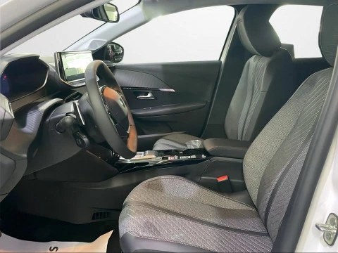 Peugeot 208 GT HYBRID 145 eDCS6