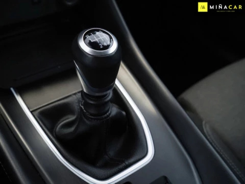 Nissan Qashqai DIG-T 140 N-Connecta 103 kW (140 CV)