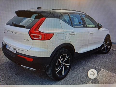 Volvo XC40 2.0 D3 R-DESIGN 150 5P