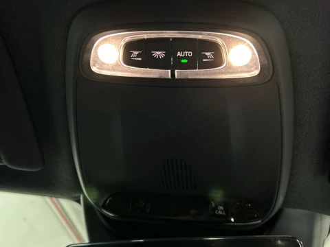 Volvo XC40 2.0 D3 R-DESIGN 150 5P