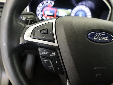 Ford MONDEO 2.0 TDCI 180 VIGNALE POWERSHIFT AWD 4P