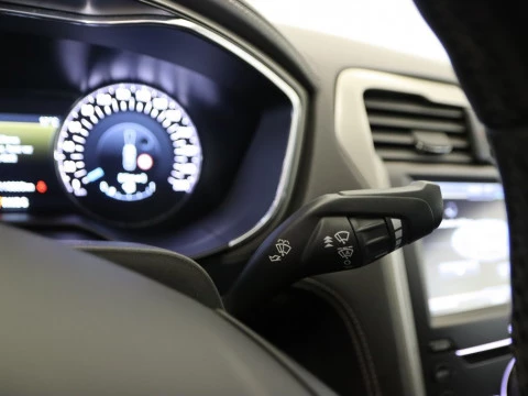 Ford MONDEO 2.0 TDCI 180 VIGNALE POWERSHIFT AWD 4P