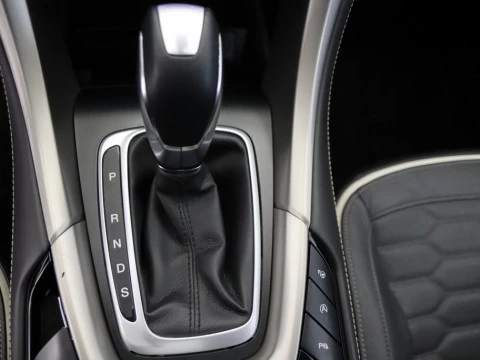 Ford MONDEO 2.0 TDCI 180 VIGNALE POWERSHIFT AWD 4P