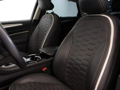 Ford MONDEO 2.0 TDCI 180 VIGNALE POWERSHIFT AWD 4P