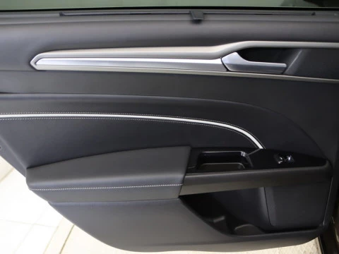 Ford MONDEO 2.0 TDCI 180 VIGNALE POWERSHIFT AWD 4P