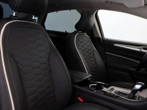 Ford MONDEO 2.0 TDCI 180 VIGNALE POWERSHIFT AWD 4P