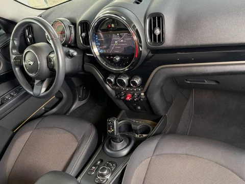 MINI Countryman Cooper 100 kW (136 CV)