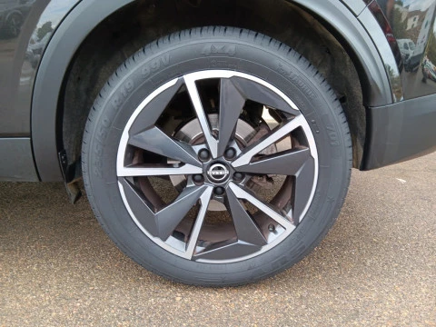 Nissan Qashqai DIG-T 103kW N-Connecta