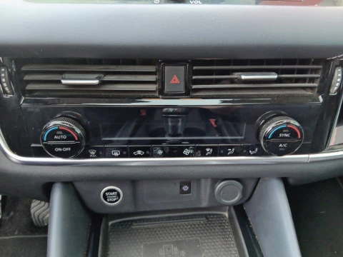 Nissan Qashqai DIG-T 103kW N-Connecta