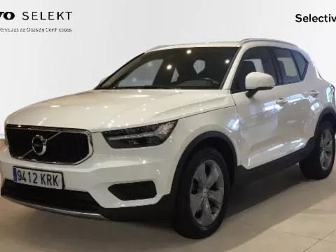 Volvo XC40 XC40 D4 AWD Momentum Automático