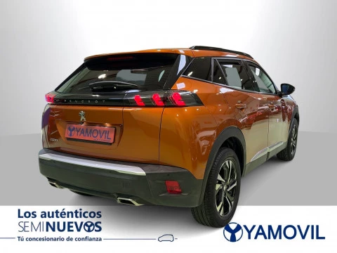 Peugeot 2008 PureTech 130 SANDS Allure 96 kW (130 CV)