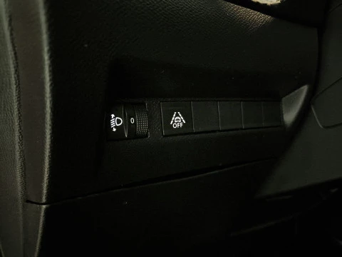 Peugeot 208 PureTech 100 Allure 75 kW (100 CV)