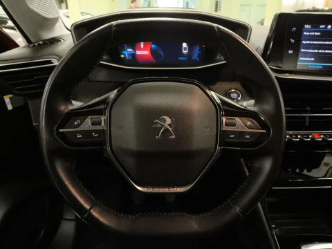 Peugeot 208 PureTech 100 Allure 75 kW (100 CV)