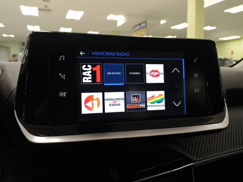 Peugeot 208 PureTech 100 Allure 75 kW (100 CV)