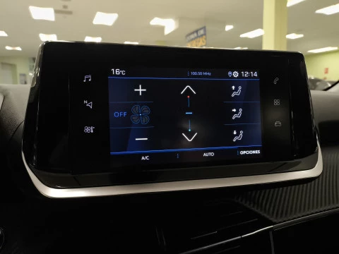 Peugeot 208 PureTech 100 Allure 75 kW (100 CV)