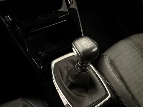 Peugeot 208 PureTech 100 Allure 75 kW (100 CV)