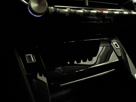 Peugeot 208 PureTech 100 Allure 75 kW (100 CV)